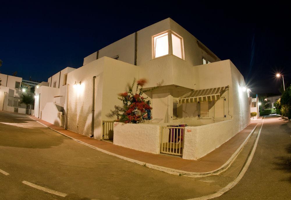 Hotel Villaggio Club Altalia Residence Brancaleone Exterior photo