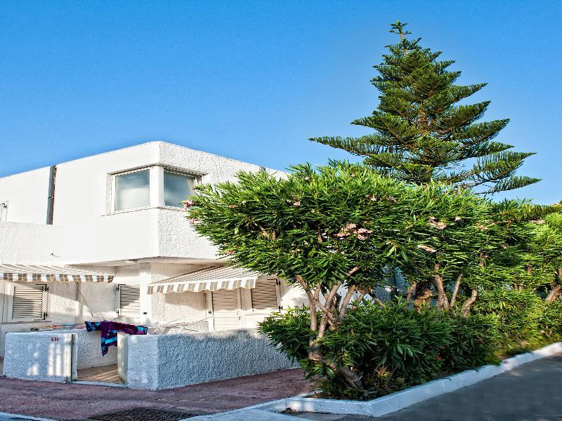 Hotel Villaggio Club Altalia Residence Brancaleone Exterior photo